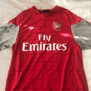 Men’s Arsenal jersey